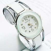 Women\'s Round Dial Alloy Band Quartz Bracelet Watch (Assorted Colors) Cool Watches Unique Watches Strap Watch