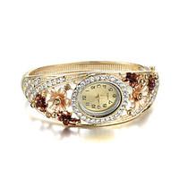 womens retro bracelet watch atmospheric diamond flower watch cool watc ...