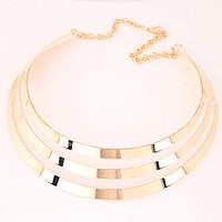 Women\'s European Fashion Metal Texture Exaggerated Punk Street Shooting Tide Hollow Collar Choker Necklace