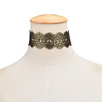 Women Retro Bronzing Lace Necklace Fashion Simple Palace Pattern Gold Color Choker / Birthday / Party / Daily / Casual / Christmas Gifts