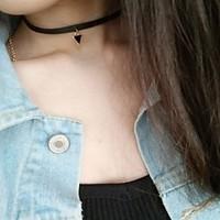 Women\'s Choker Necklaces Jewelry Triangle Shape Leather Alloy Basic Dangling Style Pendant Euramerican Fashion Personalized Simple Style