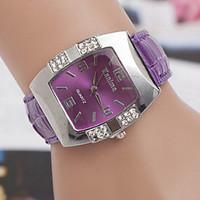 womens round dial case alloy watch brand fashion quartz watch cool wat ...
