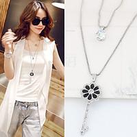Women\'s Pendant Necklaces Rhinestone Simulated Diamond Alloy Jewelry Double-layer Fashion Silver Jewelry Party Daily 1pc
