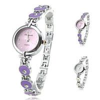 Women\'s Fashionable Style Alloy Analog Quartz Bracelet Watch (Assorted Colors) Cool Watches Unique Watches Strap Watch