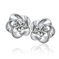 WOOKER Stud Earring Female Hypoallergenic 925 Silver Flash Lucky Four Leaf Earrings Silver Jewelry