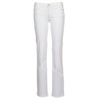 Wrangler SARA NARROW women\'s Jeans in white