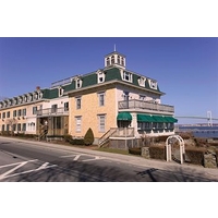 Wyndham Bay Voyage Inn