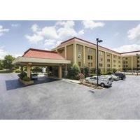 Wyndham Garden Charlotte Executive Park