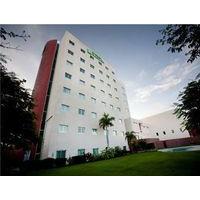 wyndham garden colima