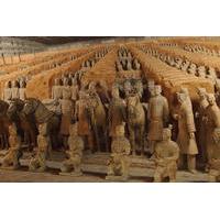 Xian Historical Private Tour of Terracotta Warriors and Ancient Walls with Miniature Terracotta Warriors Making and Qin Culture-Themed Cuisine