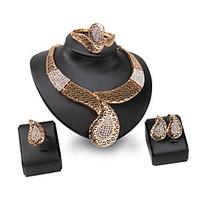 XIXI Women Party / Casual Gold Plated / Alloy / Gemstone Crystal / Necklace / Earrings / Bracelet Jewelry Set