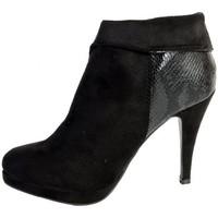 Xti Shoess Antelina Combinada Mod 28450 Black women\'s Low Boots in black