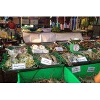Yangon by Night: Burmese Market ...
