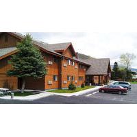 Yellowstone Village Inn & Suites
