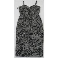 yen size 8 black and white dress