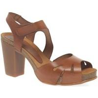 Yokono Gales Womens Sandals women\'s Sandals in brown