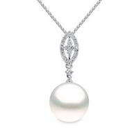 Yoko Pearls Necklace Diamond and Pearl