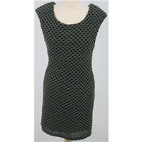 Yuki size S/M black & green dress