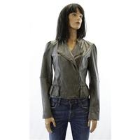 Yumi Size Large Grey Faux Leather Jacket