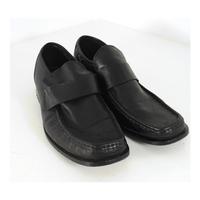 Yves St Laurent Size 11 Black Flat Leather Loafers