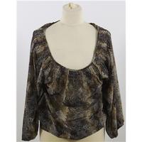 Zara Size M Short Sleeved Snake Skinned Top