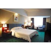 Zhuzhou Hollyear Inn